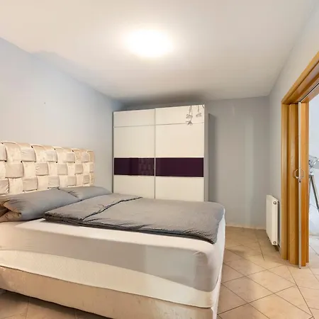 Am Wasser 2 Apartment Gross Lindow